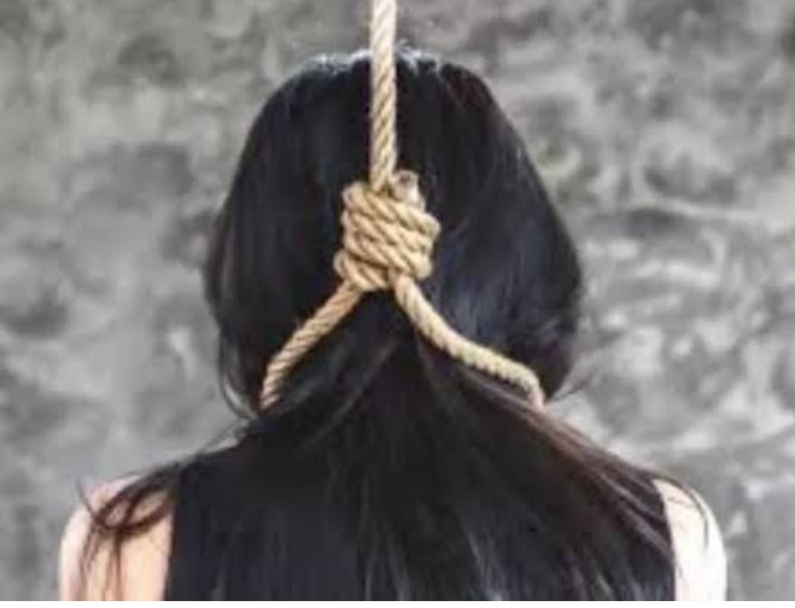 फंदे पर शव प्रतीकात्मक फोटो फंदे पर शव प्रतीकात्मक फोटो