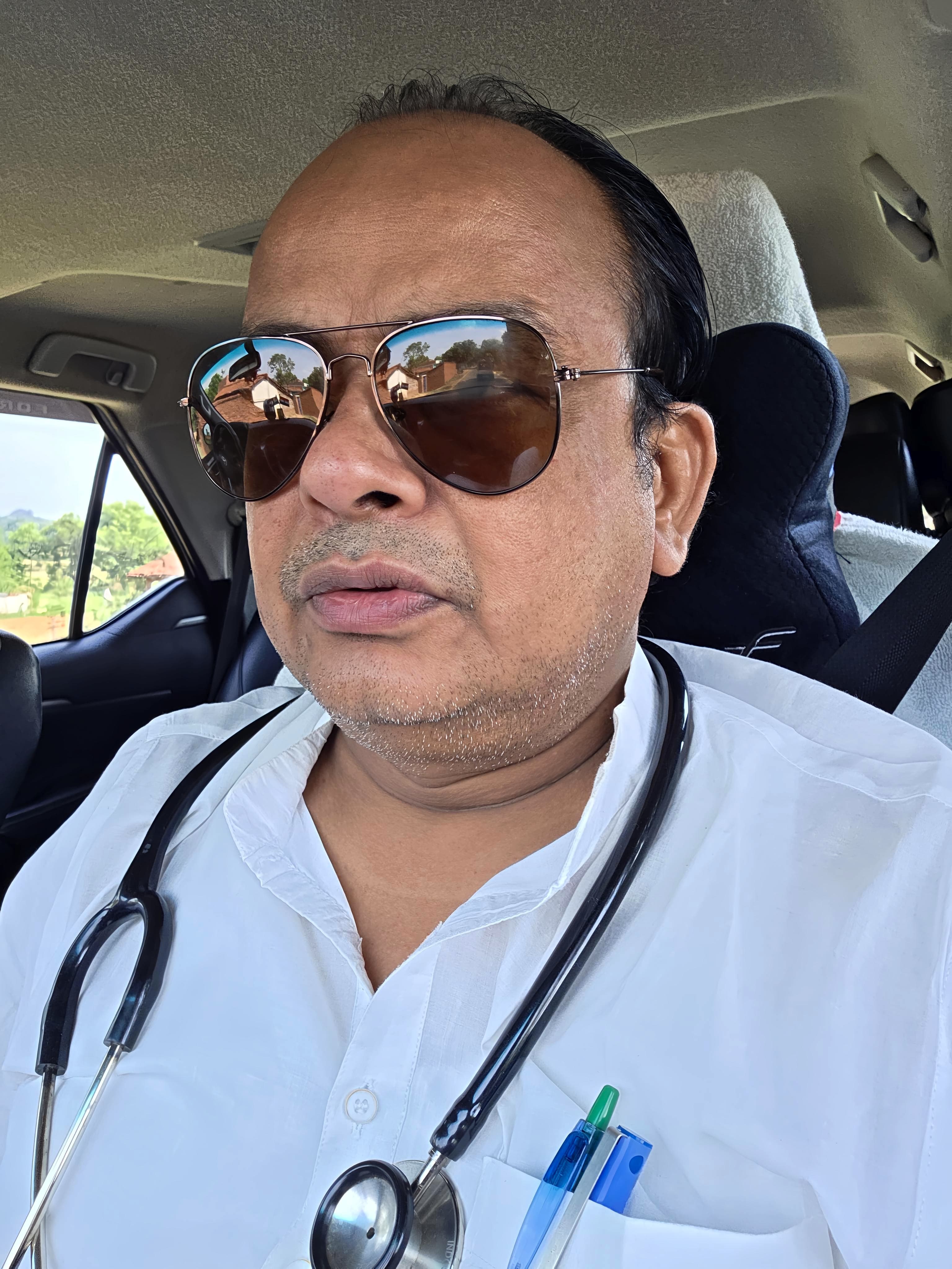 मंत्री इरफान अंसारी की फाईन फाेटो मंत्री इरफान अंसारी की फाईन फाेटो