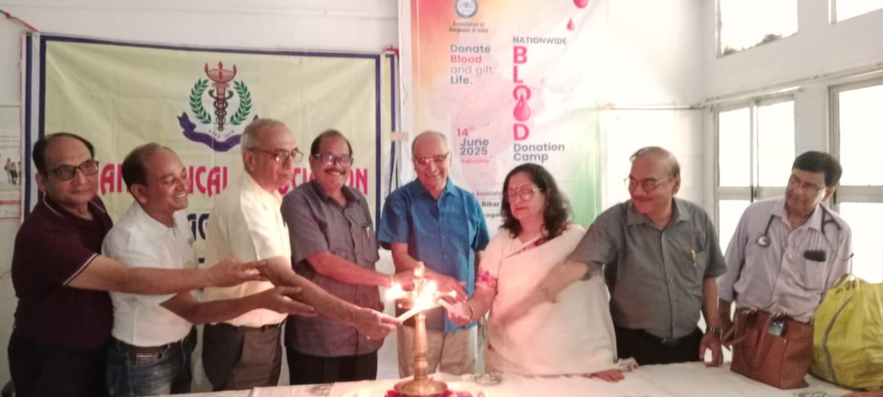 शिविर का उद्घाटन करते अतिथि शिविर का उद्घाटन करते अतिथि
