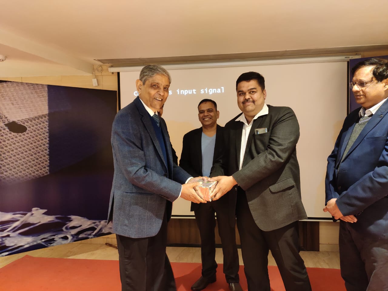प्रथम सर्जनडे पर आयोजित कार्यक्रम का छाया चित्र प्रथम सर्जनडे पर आयोजित कार्यक्रम का छाया चित्र