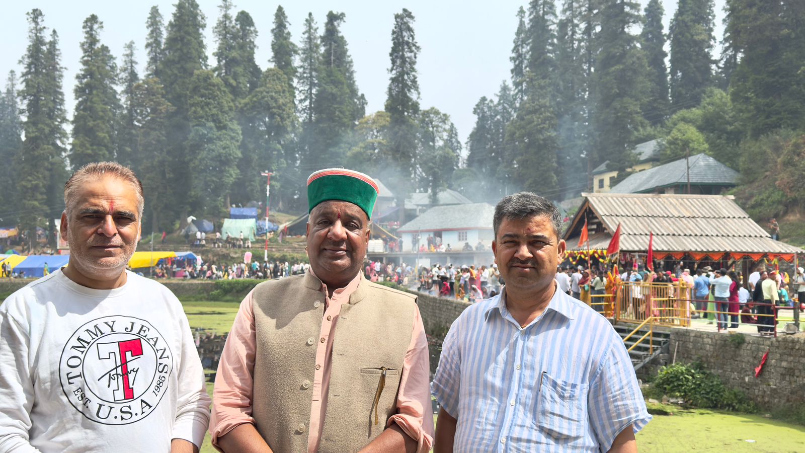 कमरूनाग झील परिसर में लगा सरानाहुली मेला। कमरूनाग झील परिसर में लगा सरानाहुली मेला।
