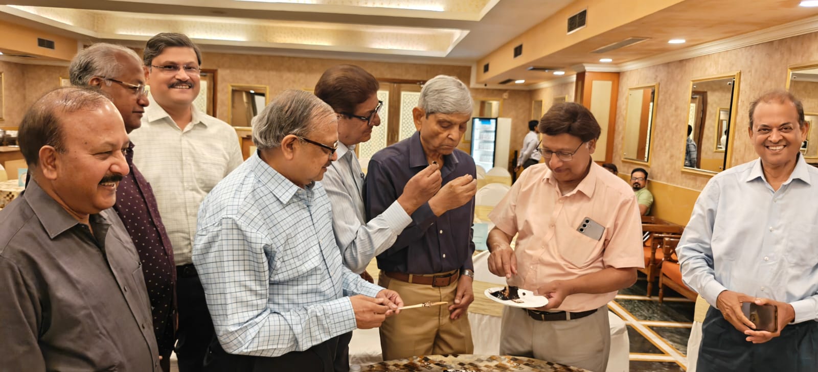 प्रथम सर्जनडे पर आयोजित कार्यक्रम का छाया चित्र प्रथम सर्जनडे पर आयोजित कार्यक्रम का छाया चित्र