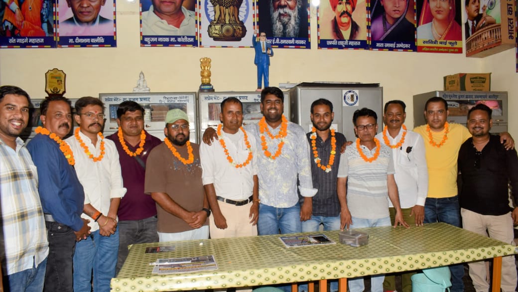 मुरादाबाद जर्नालिस्ट क्लब रजि. की नयी कार्यकारिणी के पदाधिकारी। मुरादाबाद जर्नालिस्ट क्लब रजि. की नयी कार्यकारिणी के पदाधिकारी।