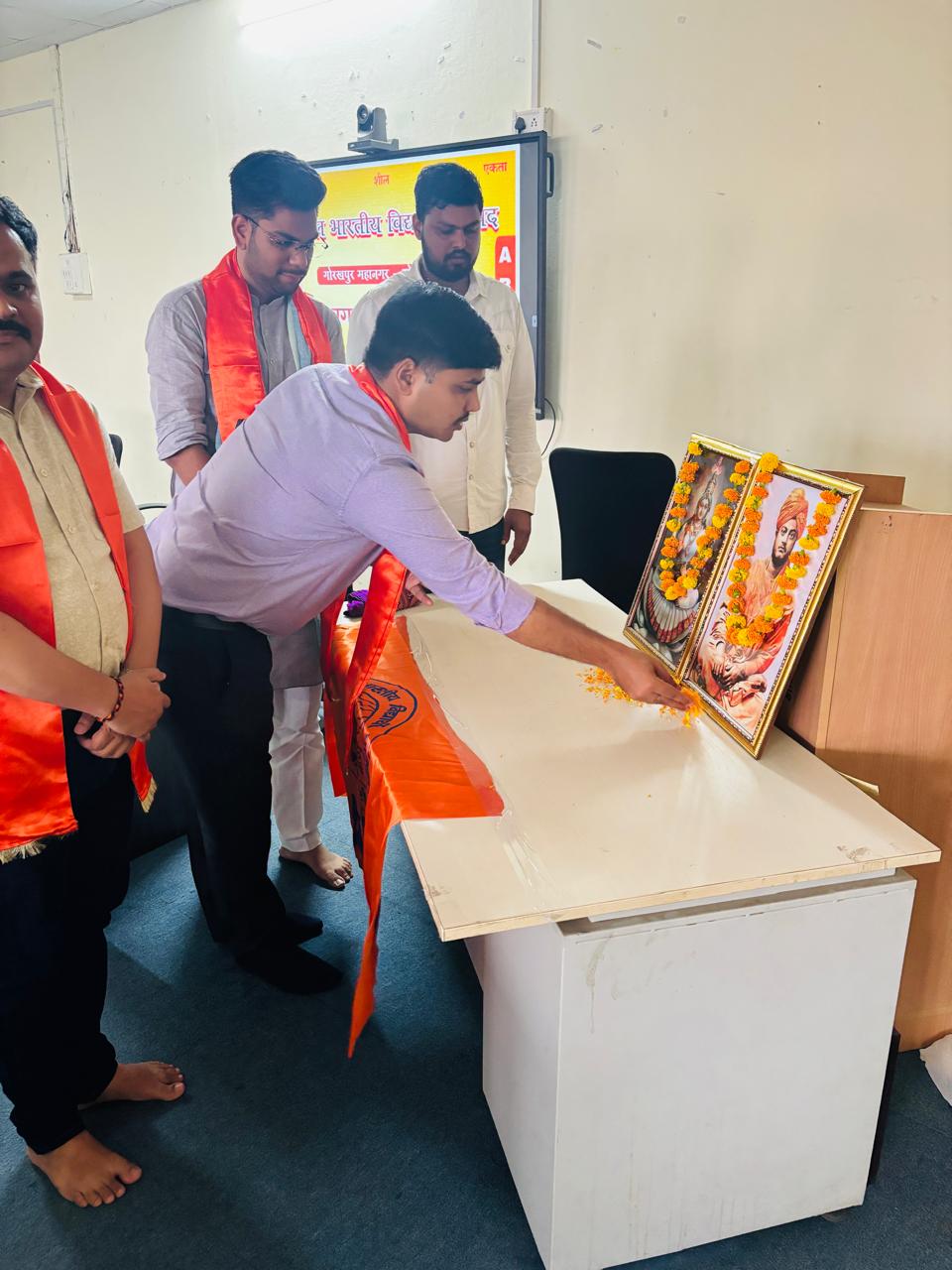 *नवनिर्वाचित अध्यक्ष तथा मंत्री ने जताई परिषद के प्रति अपनी प्रतिबद्धता* *नवनिर्वाचित अध्यक्ष तथा मंत्री ने जताई परिषद के प्रति अपनी प्रतिबद्धता*