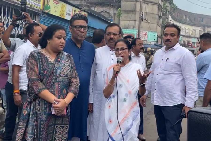 मुख्यमंत्री ममता बनर्जी मुख्यमंत्री ममता बनर्जी
