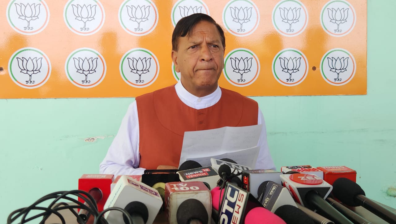 माजरा मामले में राजनैतिक षड्यंत्र के तहत हो रही कार्यवाई ,हिन्दू समाज की हो रही प्रताड़ना : डॉ राजीव बिंदल