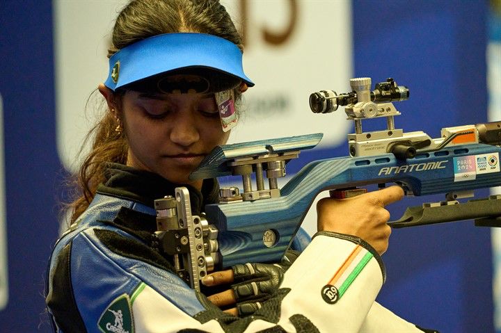 भारतीय निशानेबाज एलेवनेल वलारिवन भारतीय निशानेबाज एलेवनेल वलारिवन