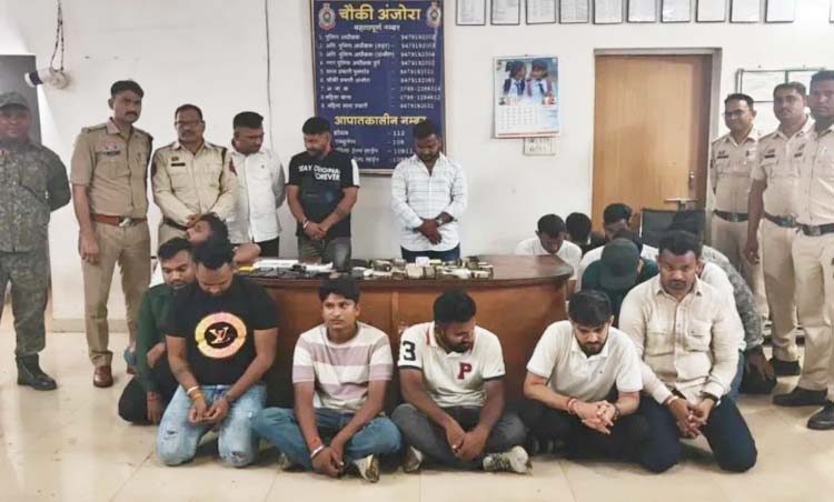 गिरफ्तार जुआरी