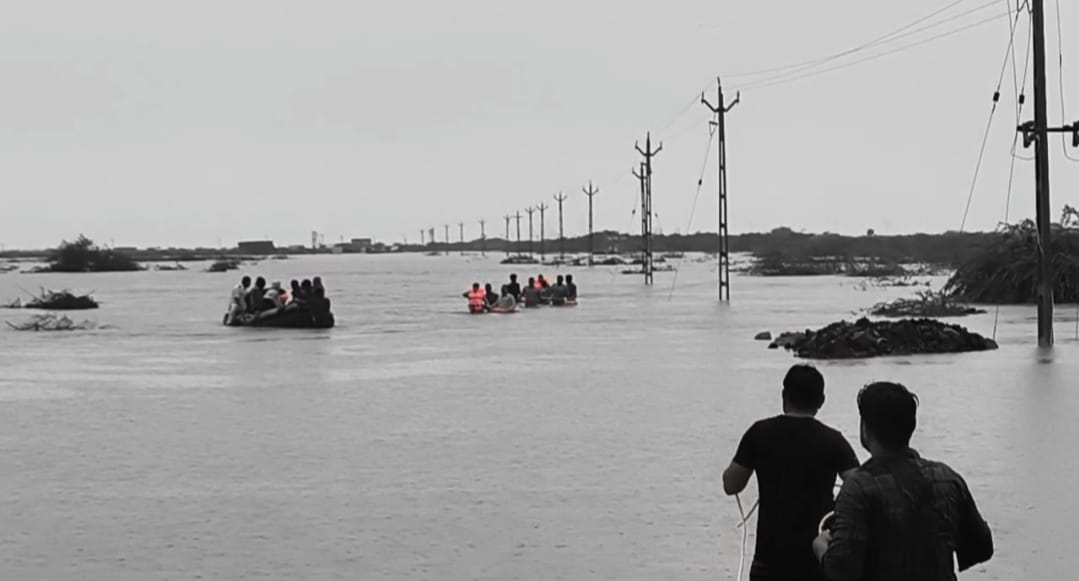 गुजरात में बारिश गुजरात में बारिश