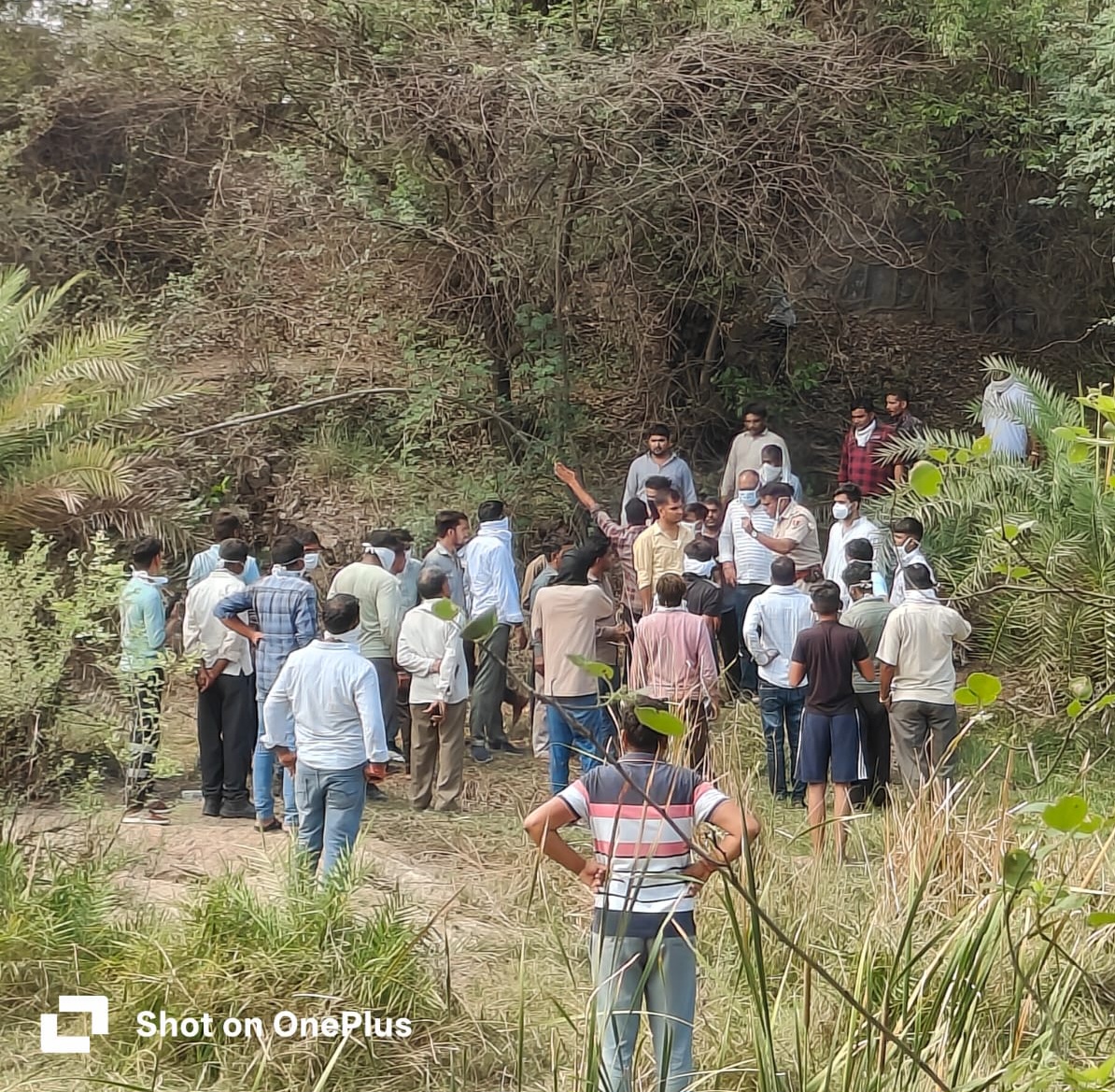 चित्तौड़गढ़ जिले के गंगरार थाना क्षेत्र में लापता वृद्ध का शव नाले में मिला। चित्तौड़गढ़ जिले के गंगरार थाना क्षेत्र में लापता वृद्ध का शव नाले में मिला।