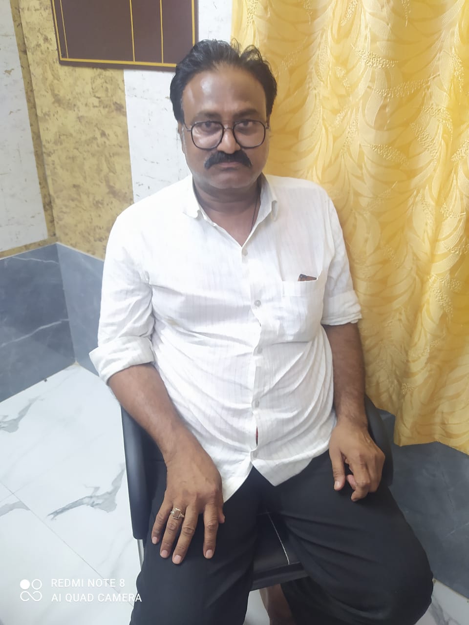 सहायक कर्मचारी हाल सफाई निरीक्षक को 6 हजार 400 रुपये की रिश्वत लेते गिरफ्तार सहायक कर्मचारी हाल सफाई निरीक्षक को 6 हजार 400 रुपये की रिश्वत लेते गिरफ्तार