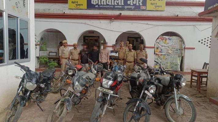 बरामद मोटर साईकिल बरामद मोटर साईकिल