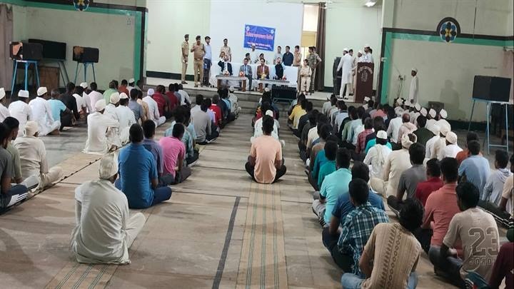 ग्वालियरः प्रधान जिला न्यायाधीश ने किया केंद्रीय जेल का औचक निरीक्षण ग्वालियरः प्रधान जिला न्यायाधीश ने किया केंद्रीय जेल का औचक निरीक्षण