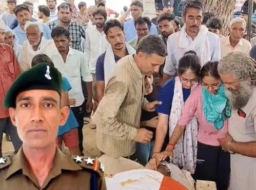 सूबेदार की अंतिम विदाई सूबेदार की अंतिम विदाई