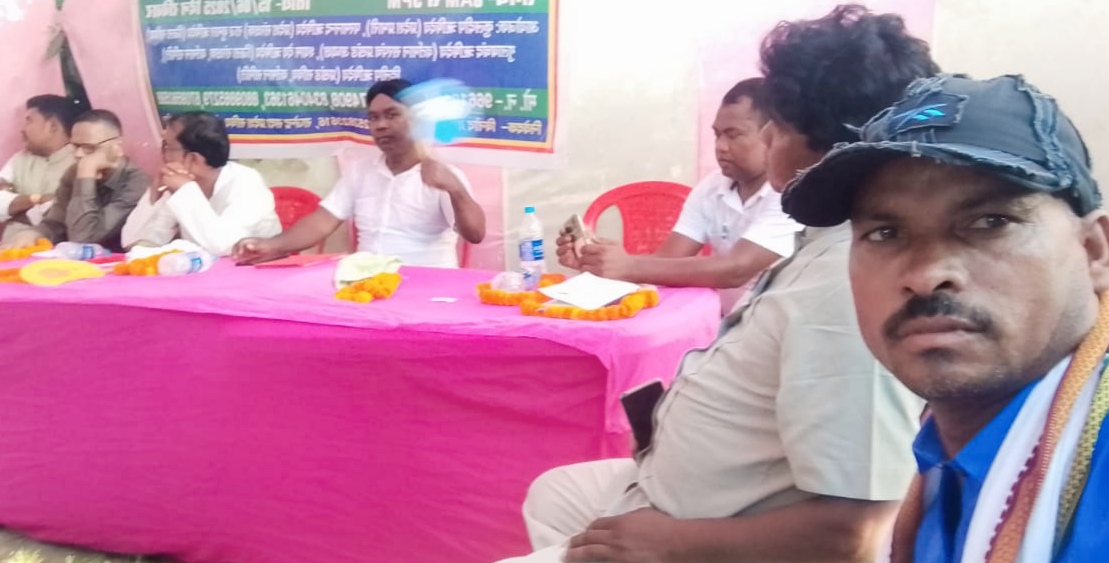 अररिया फोटो:परिचर्चा में मंचासिन अतिथि अररिया फोटो:परिचर्चा में मंचासिन अतिथि
