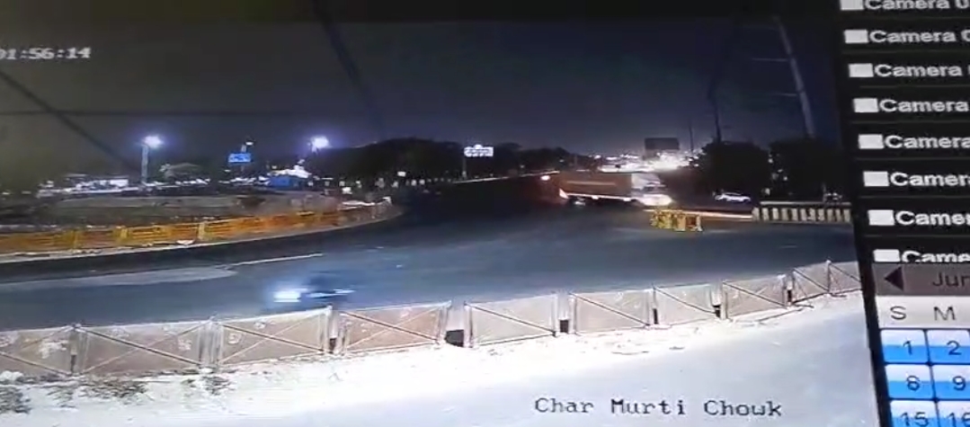 हादसे की तस्वीर हादसे की तस्वीर