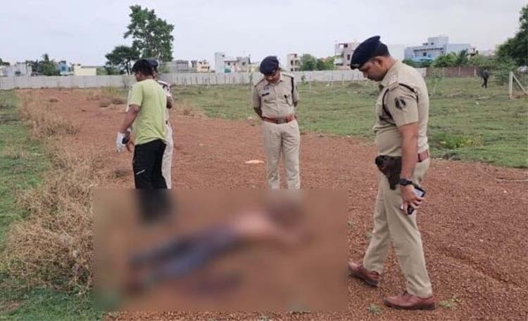 नगर निगम के सफाई कर्मी की मिली लाश नगर निगम के सफाई कर्मी की मिली लाश