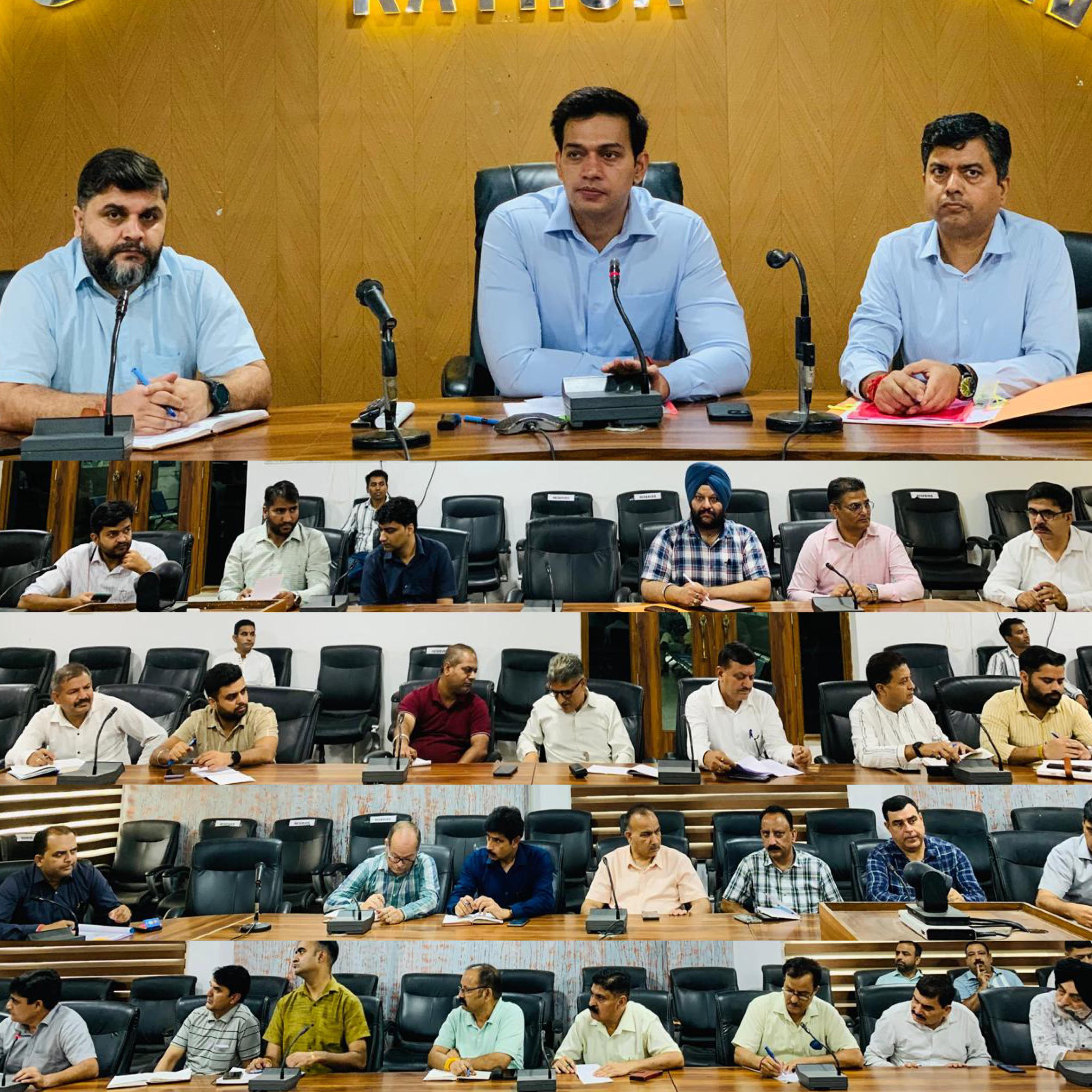 Shri Amarnath Ji Yatra 2025- 36 accommodation centers, 6 RFID counters, 24-hour facility center established for pilgrims in Lakhanpur