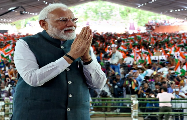 प्रधानमंत्री मोदी की फोटो प्रधानमंत्री मोदी की फोटो