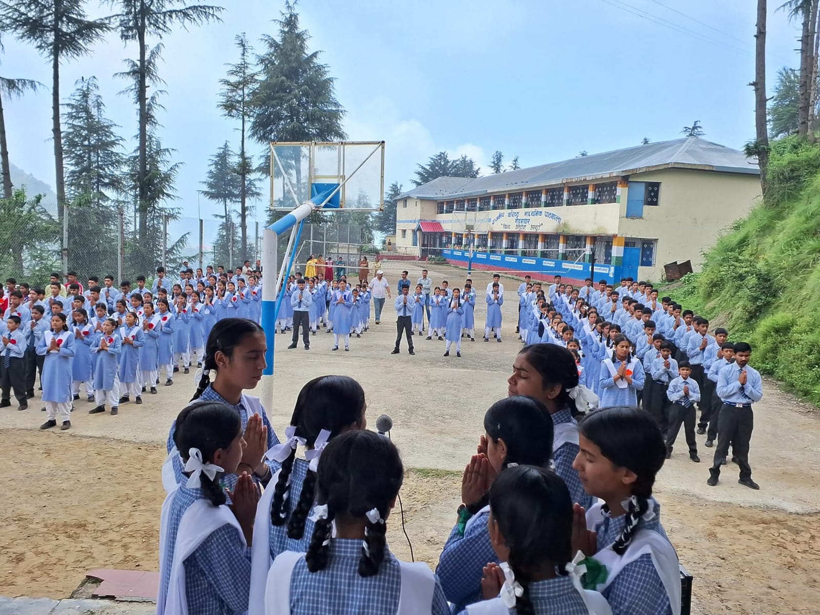 पी एम श्री विद्यालय नौहरा धार में ऐतिहासिक शिक्षा संवाद पी एम श्री विद्यालय नौहरा धार में ऐतिहासिक शिक्षा संवाद