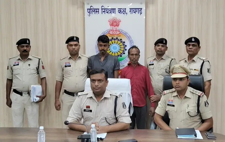 पुलिस ने ली पत्रकार वार्ता पुलिस ने ली पत्रकार वार्ता