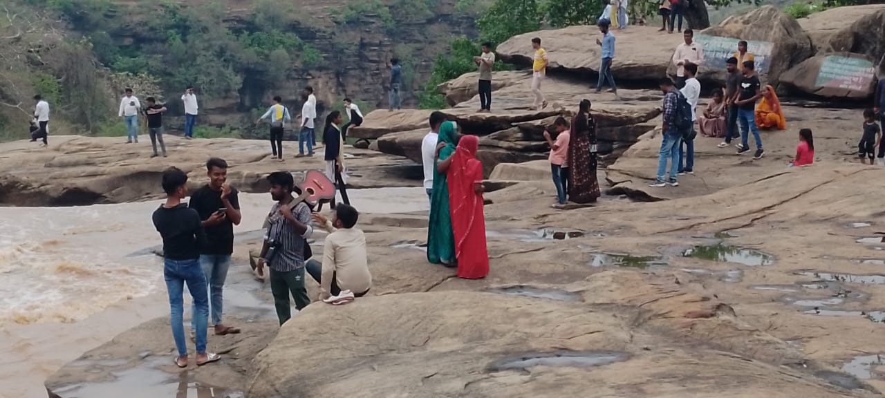 सिद्धनाथ की दरी। सिद्धनाथ की दरी।