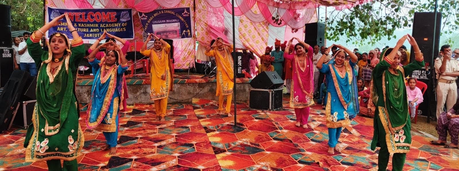 JKAACL organises Deshbhakti Mushaira and folk performance to celebrate cultural heritage JKAACL organises Deshbhakti Mushaira and folk performance to celebrate cultural heritage