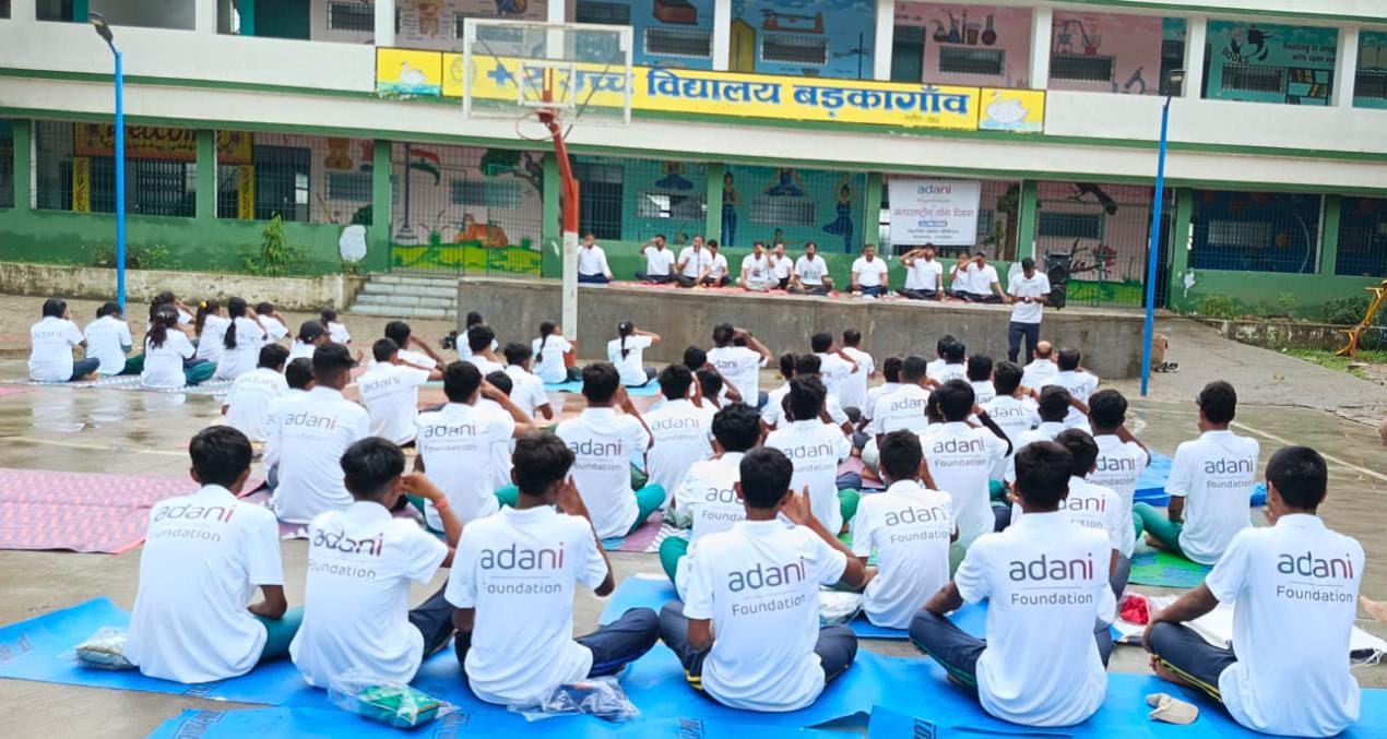 कार्यक्रम की तस्वीर कार्यक्रम की तस्वीर