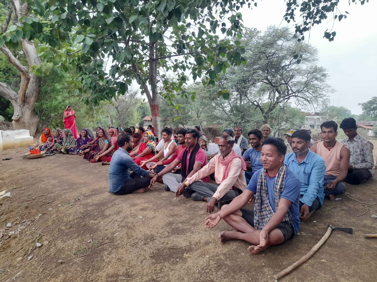 अंतर्राष्ट्रीय योग दिवस पर अमृत सरोवरों में गूंजा स्वास्थ्य और संयम का संदेश अंतर्राष्ट्रीय योग दिवस पर अमृत सरोवरों में गूंजा स्वास्थ्य और संयम का संदेश