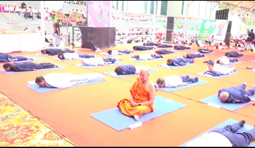 भराड़ीसैंण (गैरसैंण) में योग कार्यक्रम। भराड़ीसैंण (गैरसैंण) में योग कार्यक्रम।