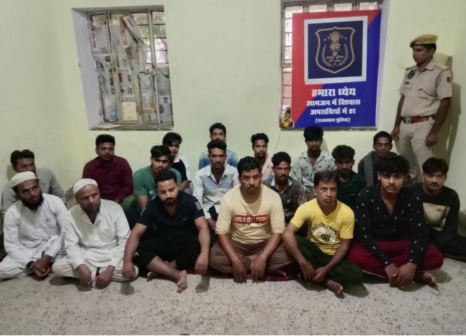 एरिया डोमिनेशन अभियान:46 बदमाशों को पुलिस ने धरा एरिया डोमिनेशन अभियान:46 बदमाशों को पुलिस ने धरा