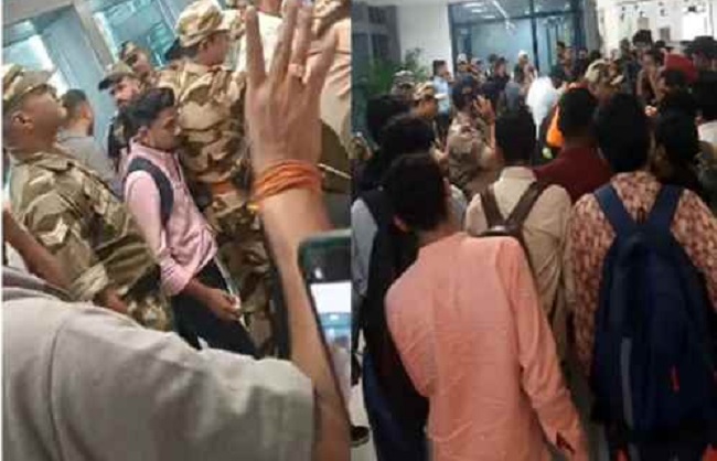 पटना एयरपोर्ट पर हंगामा करते यात्री पटना एयरपोर्ट पर हंगामा करते यात्री