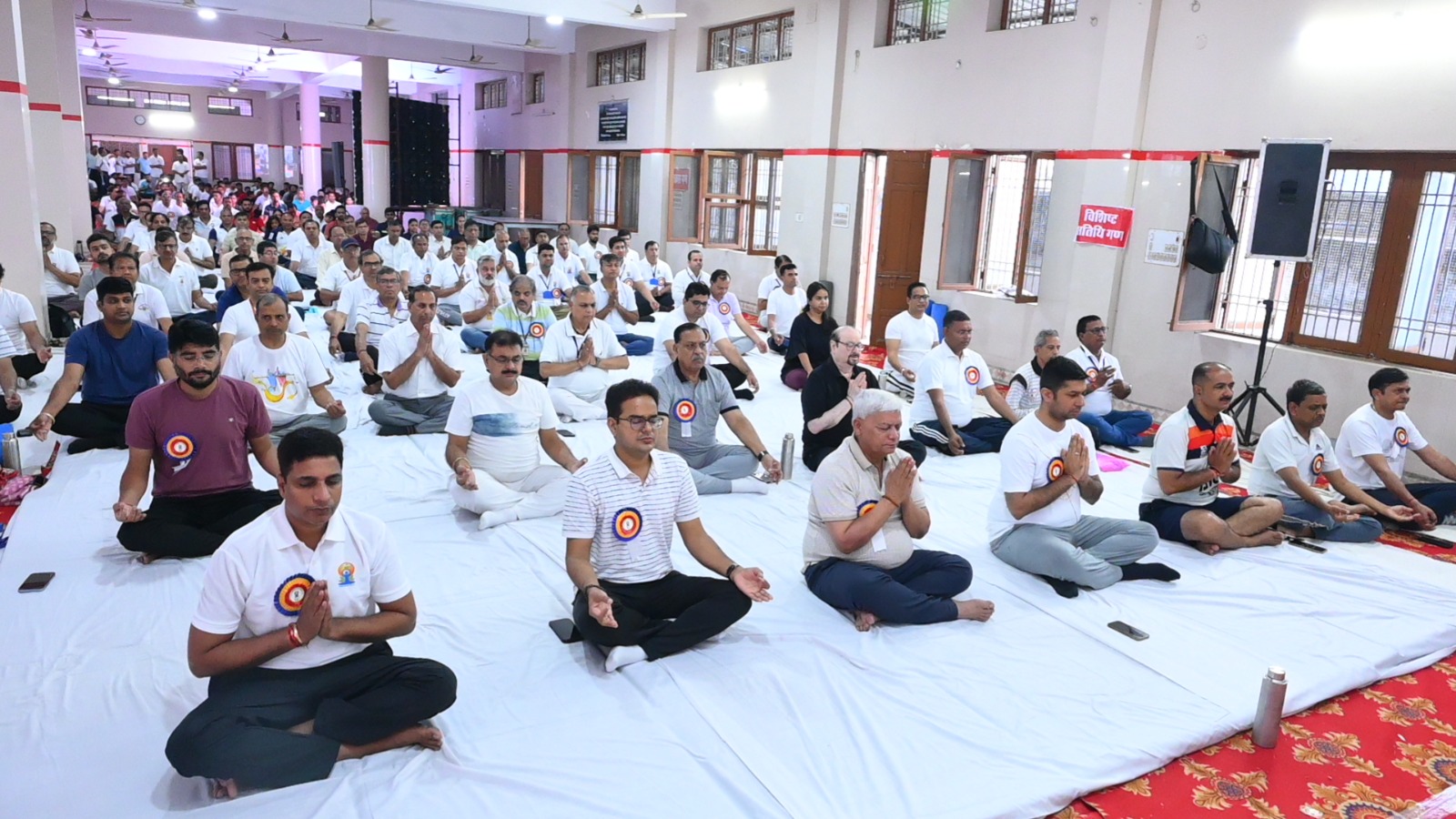 भीलवाड़ा व शाहपुरा में हर्षोल्लास से मनाया गया 11वां अंतरराष्ट्रीय योग दिवस भीलवाड़ा व शाहपुरा में हर्षोल्लास से मनाया गया 11वां अंतरराष्ट्रीय योग दिवस