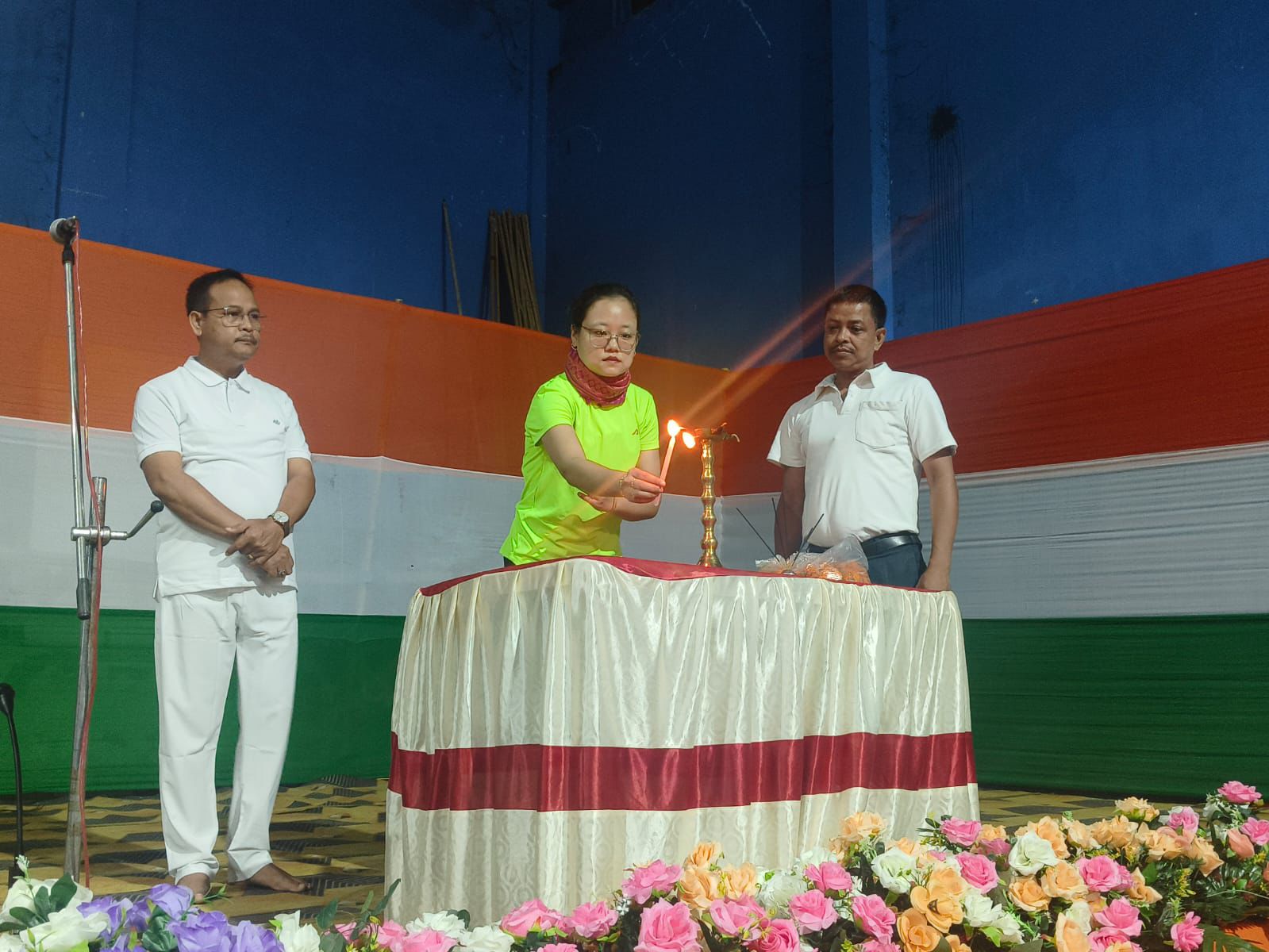 कोकराझार में 11वां अंतरराष्ट्रीय योग दिवस मनाया गया। कोकराझार में 11वां अंतरराष्ट्रीय योग दिवस मनाया गया।