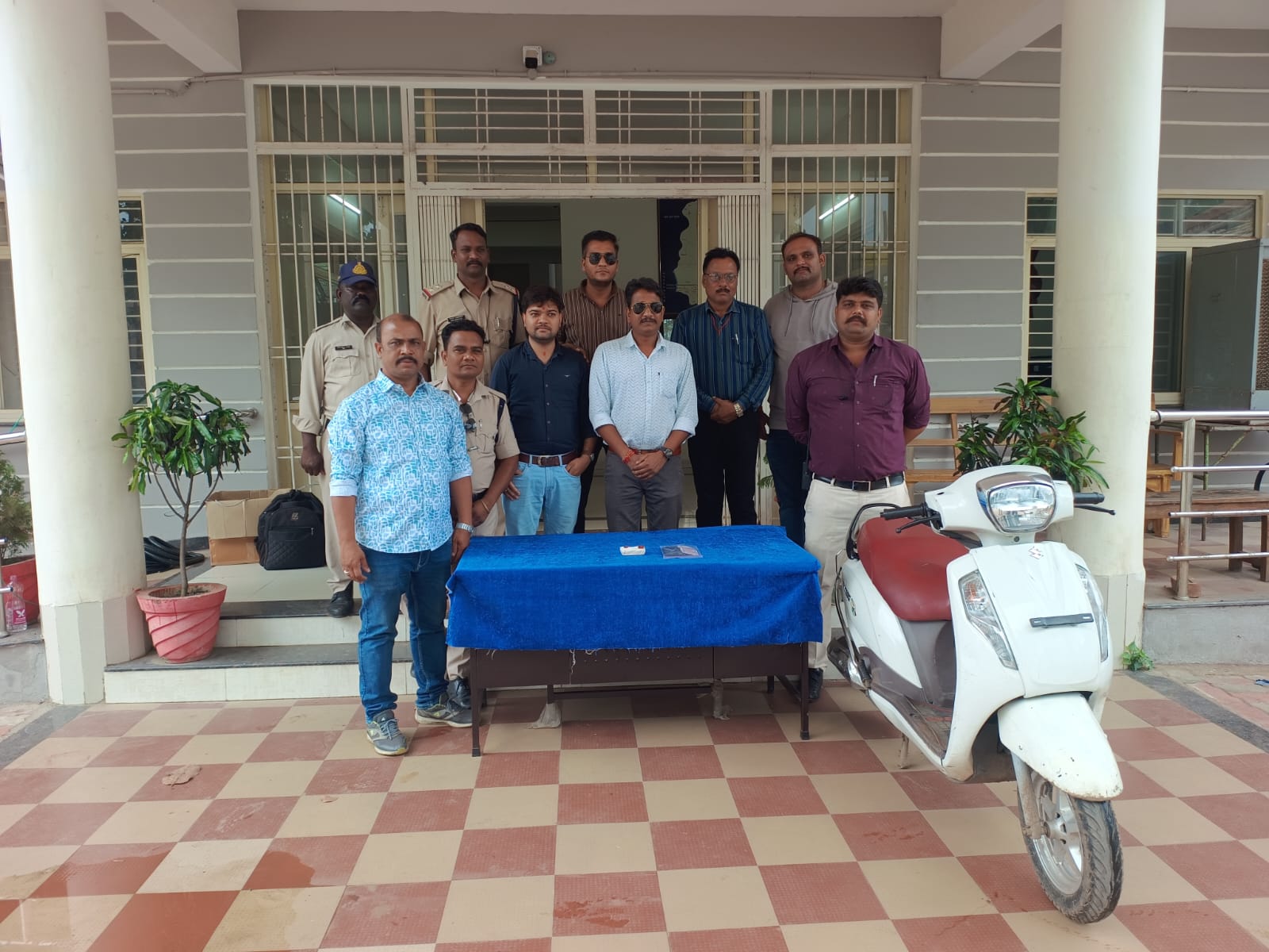 Seoni: Kotwali police arrested a smuggler of illegal drug MD powder Seoni: Kotwali police arrested a smuggler of illegal drug MD powder