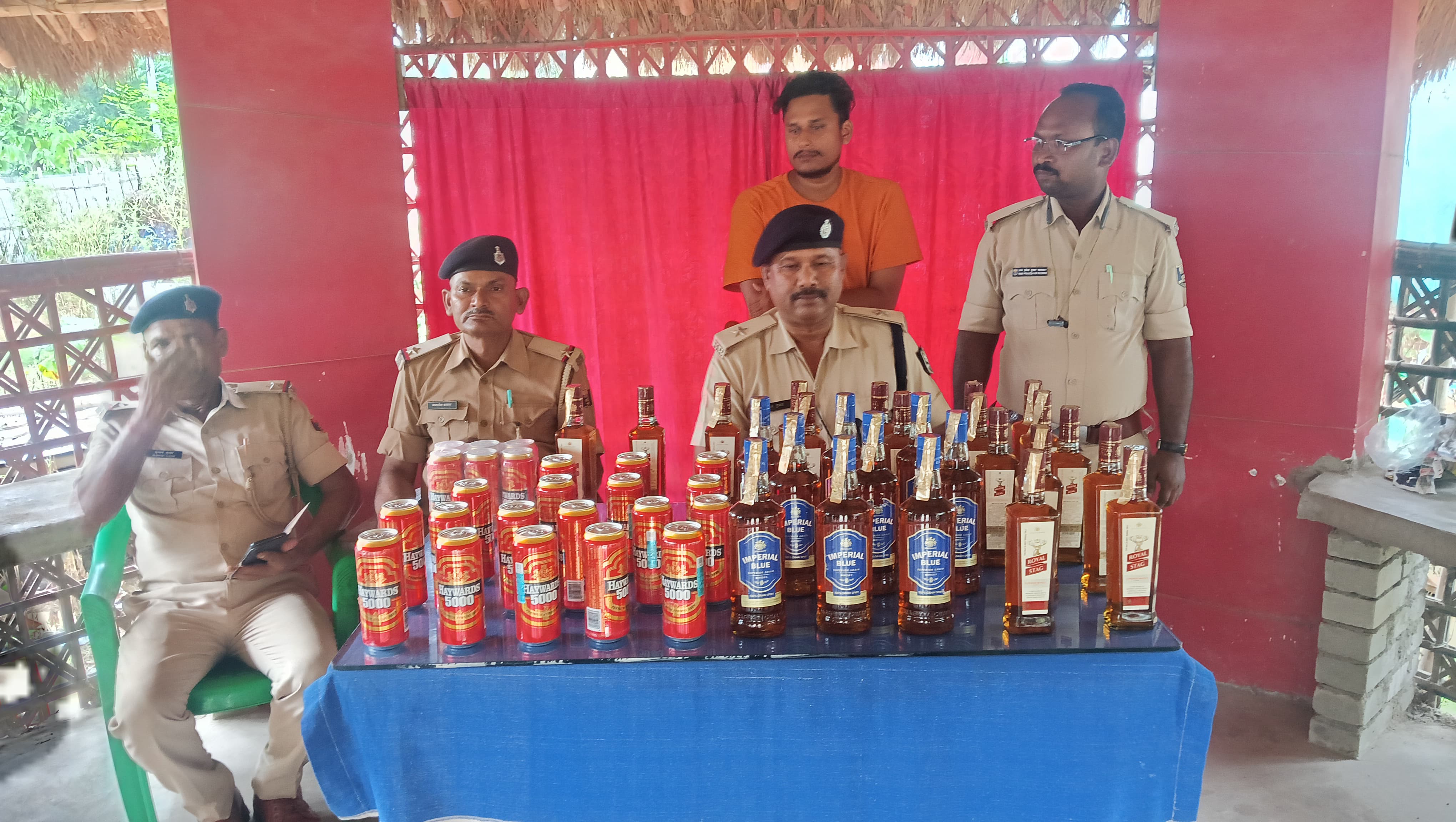 शराब ,तस्कर और पुलिस शराब ,तस्कर और पुलिस