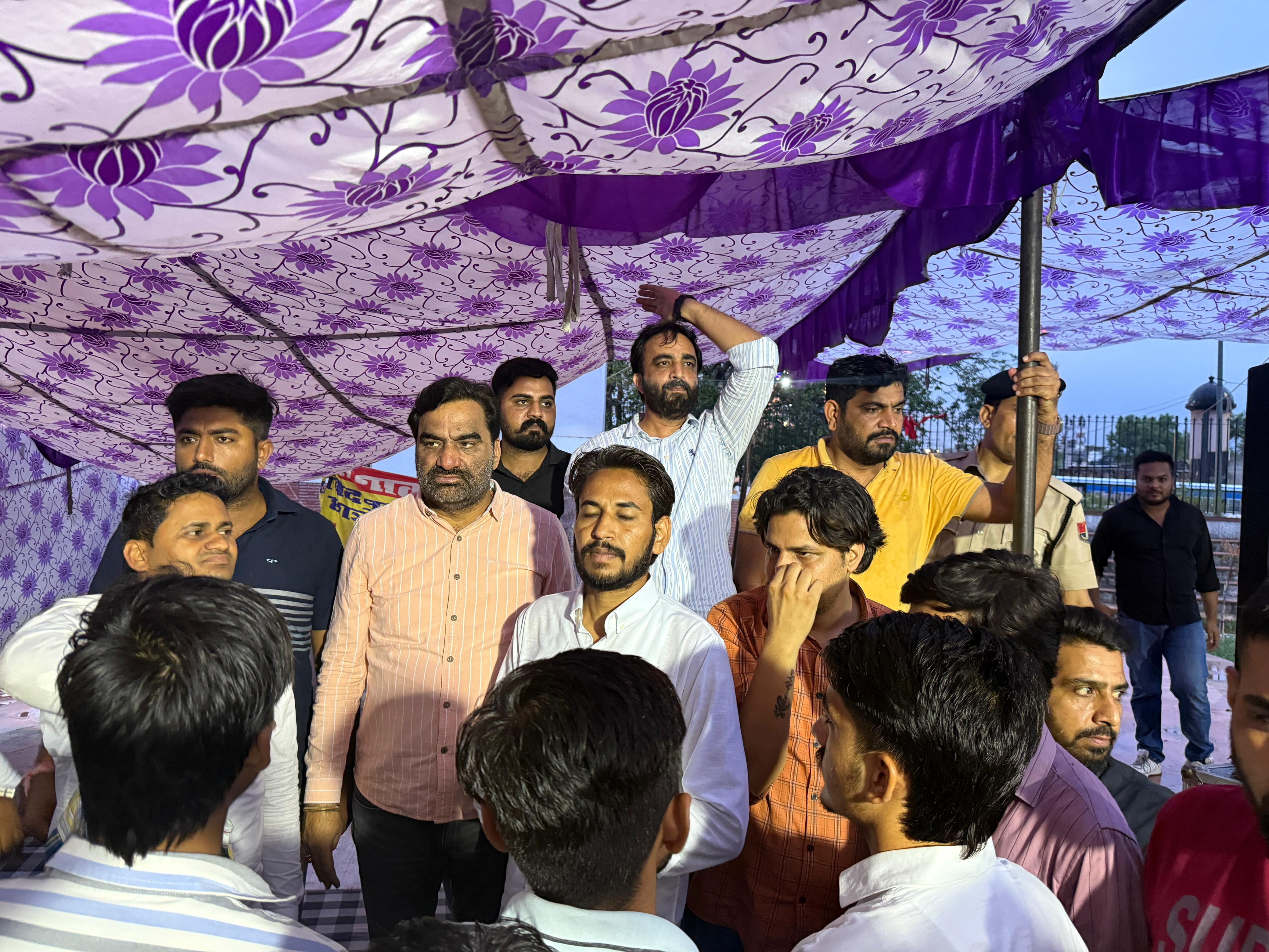सरकार की चुप्पी खतरनाक,अब यह लड़ाई पूरे प्रदेश की है : हनुमान बेनीवाल सरकार की चुप्पी खतरनाक,अब यह लड़ाई पूरे प्रदेश की है : हनुमान बेनीवाल