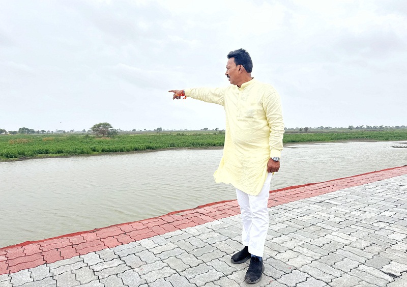 रतनतलाई तालाब के जीर्णोद्धार कार्य का लोकार्पण रतनतलाई तालाब के जीर्णोद्धार कार्य का लोकार्पण