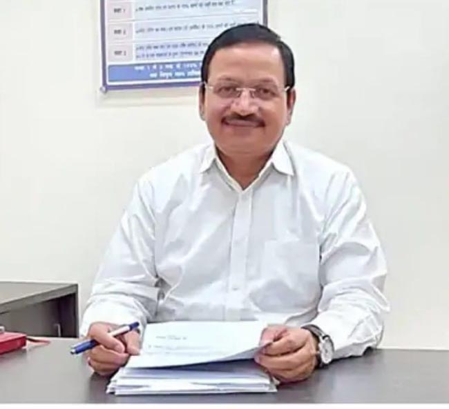 सुरेंद्र कुमार तिवारी सुरेंद्र कुमार तिवारी