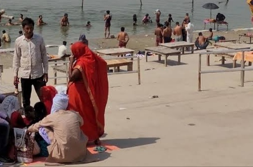 विंध्याचल का दीवानघाट। विंध्याचल का दीवानघाट।