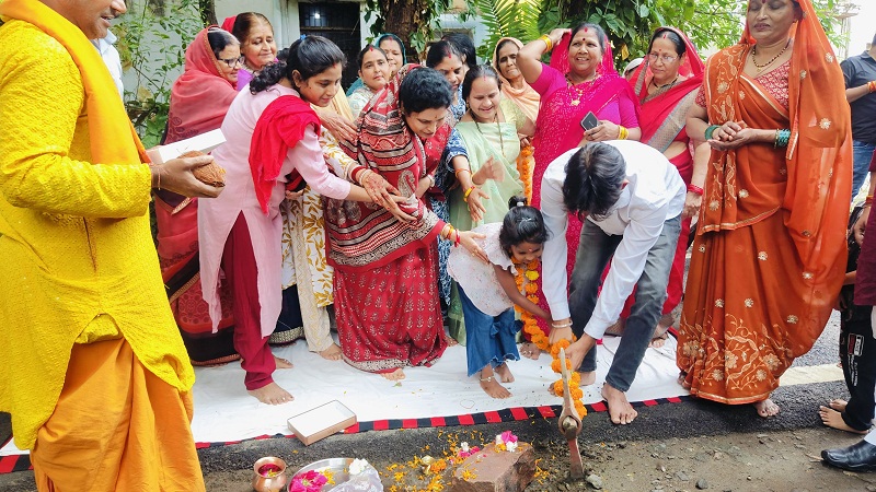 गोविंदपुरा क्षेत्र में विकास कार्यों का भूमि-पूजन गोविंदपुरा क्षेत्र में विकास कार्यों का भूमि-पूजन