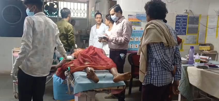 महिला को किया लहूलुहान महिला को किया लहूलुहान