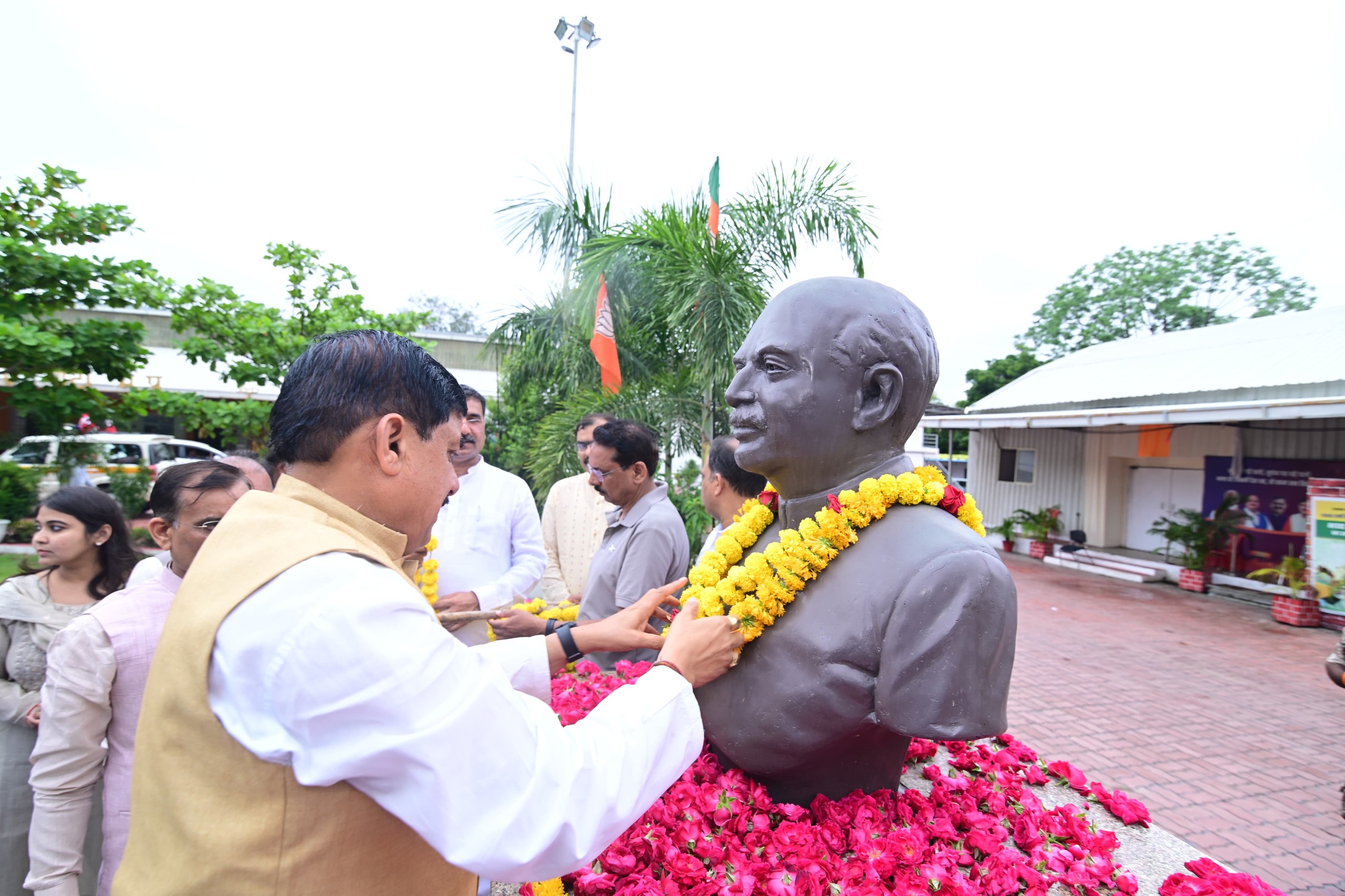 मुख्यमंत्री डॉ. मोहन यादव मुख्यमंत्री डॉ. मोहन यादव