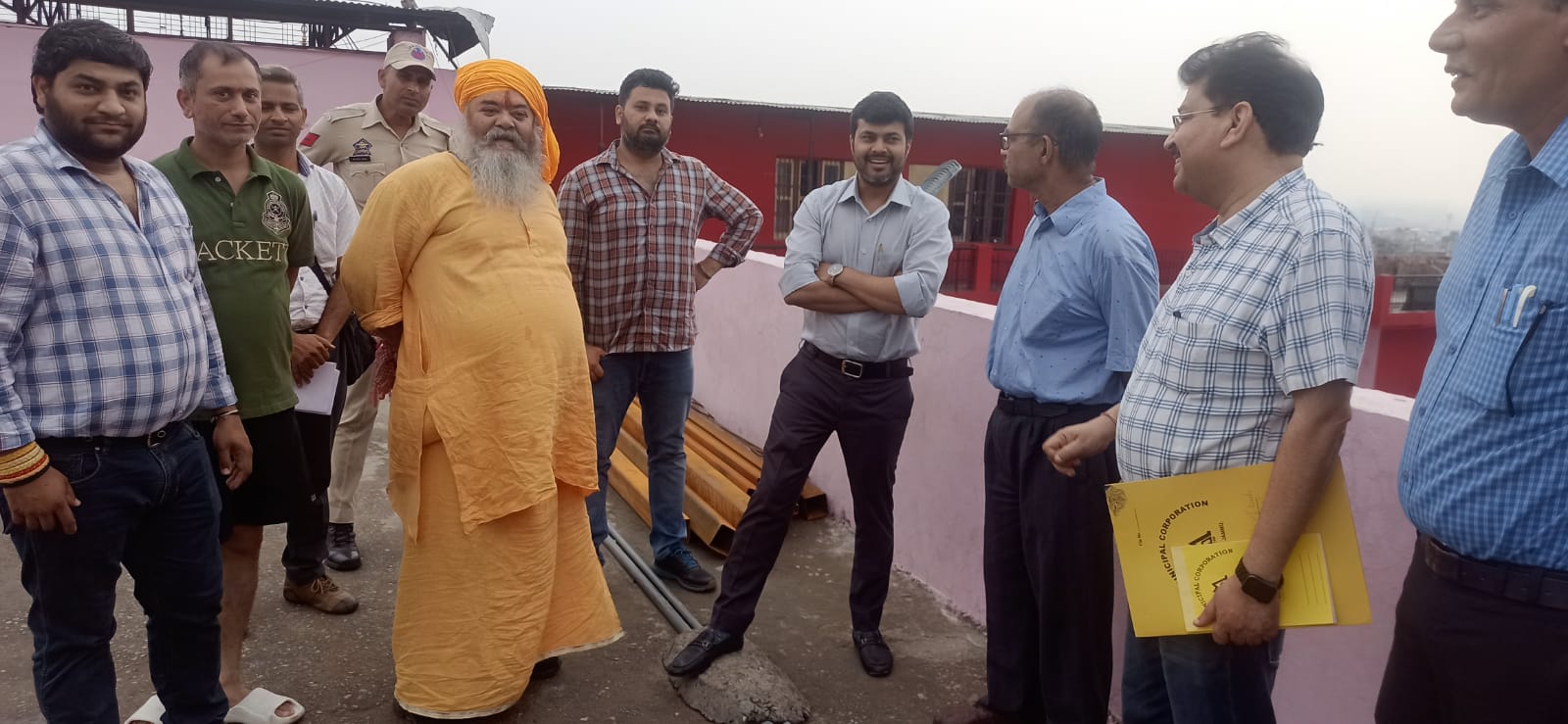 जेएमसी आयुक्त ने जम्मू में श्री अमरनाथ जी यात्रा तीर्थयात्रियों के लिए ठहरने के लिए बनाए गए केंद्रों की समीक्षा की जेएमसी आयुक्त ने जम्मू में श्री अमरनाथ जी यात्रा तीर्थयात्रियों के लिए ठहरने के लिए बनाए गए केंद्रों की समीक्षा की