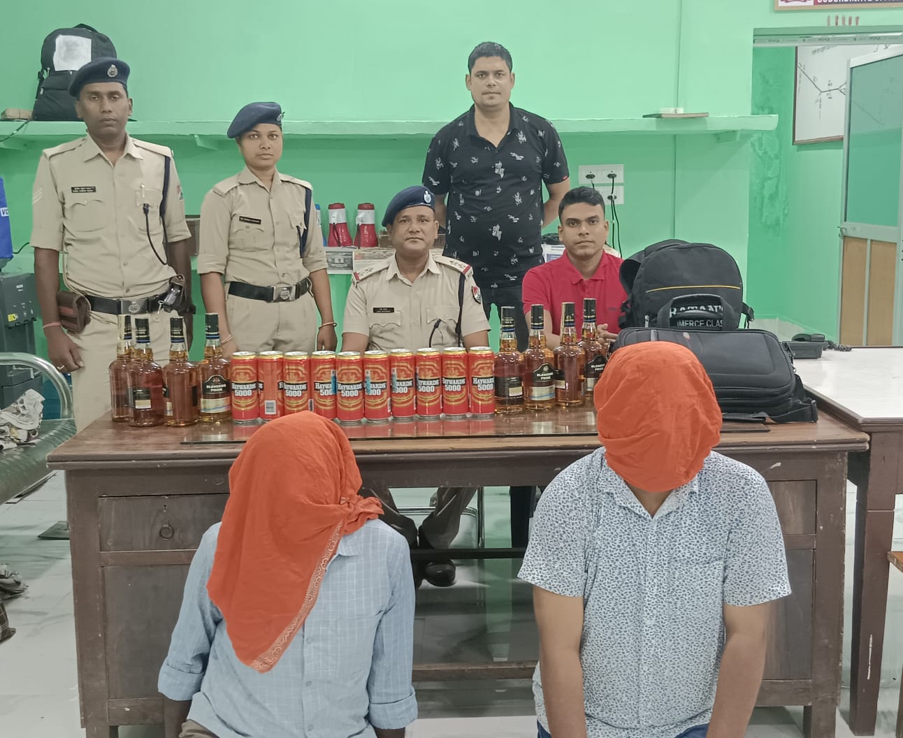 आरोपित की तस्वीर आरोपित की तस्वीर