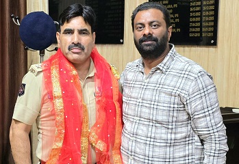 सम्वेदना सोसायटी ने एसएसपी से मुलाकात कर जम्मू की ट्रैफिक व्यवस्थाओं पर की चर्चा सम्वेदना सोसायटी ने एसएसपी से मुलाकात कर जम्मू की ट्रैफिक व्यवस्थाओं पर की चर्चा