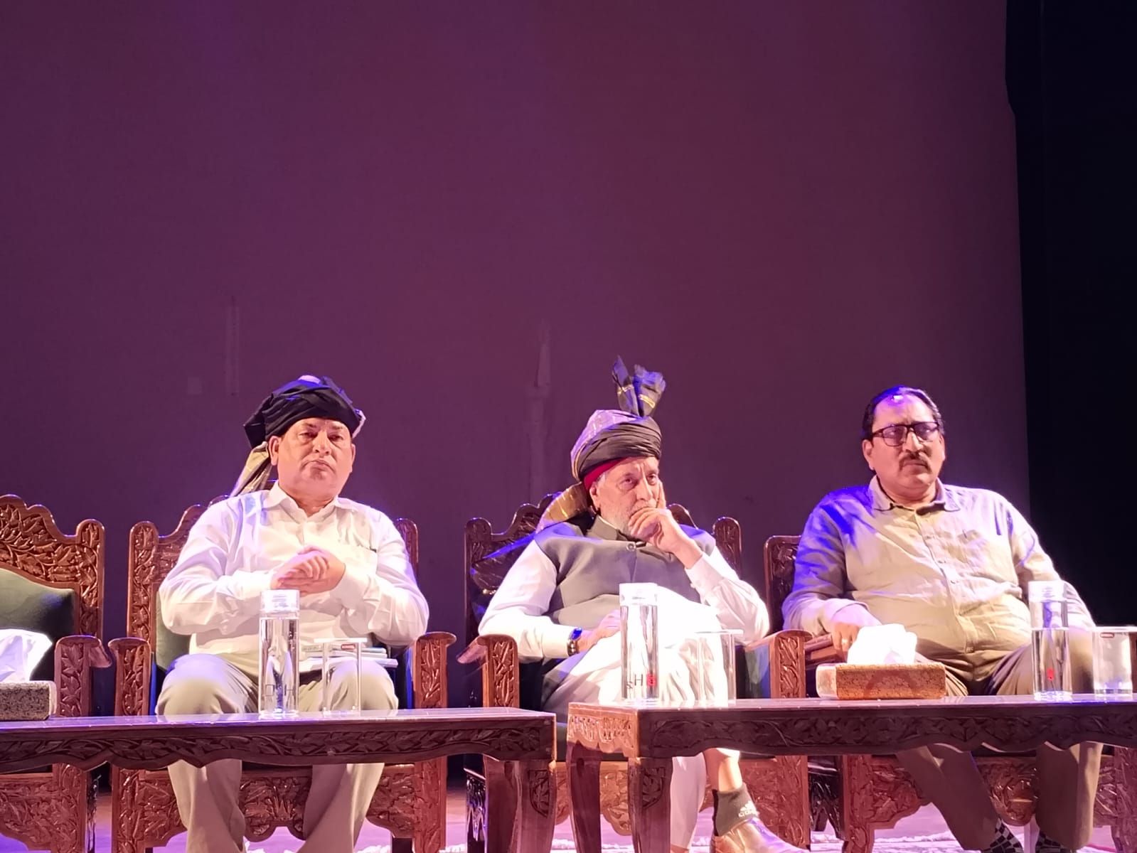 गोजरी सांस्कृतिक सम्मेलन का भव्य शुभारंभ, सांसद मियां अल्ताफ अहमद ने की अध्यक्षता गोजरी सांस्कृतिक सम्मेलन का भव्य शुभारंभ, सांसद मियां अल्ताफ अहमद ने की अध्यक्षता
