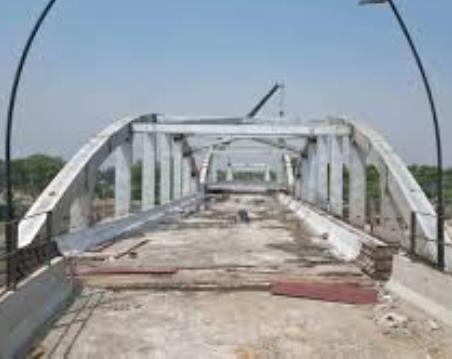 रेल ओवरहेड ब्रिज की सांकेतिक फोटो रेल ओवरहेड ब्रिज की सांकेतिक फोटो