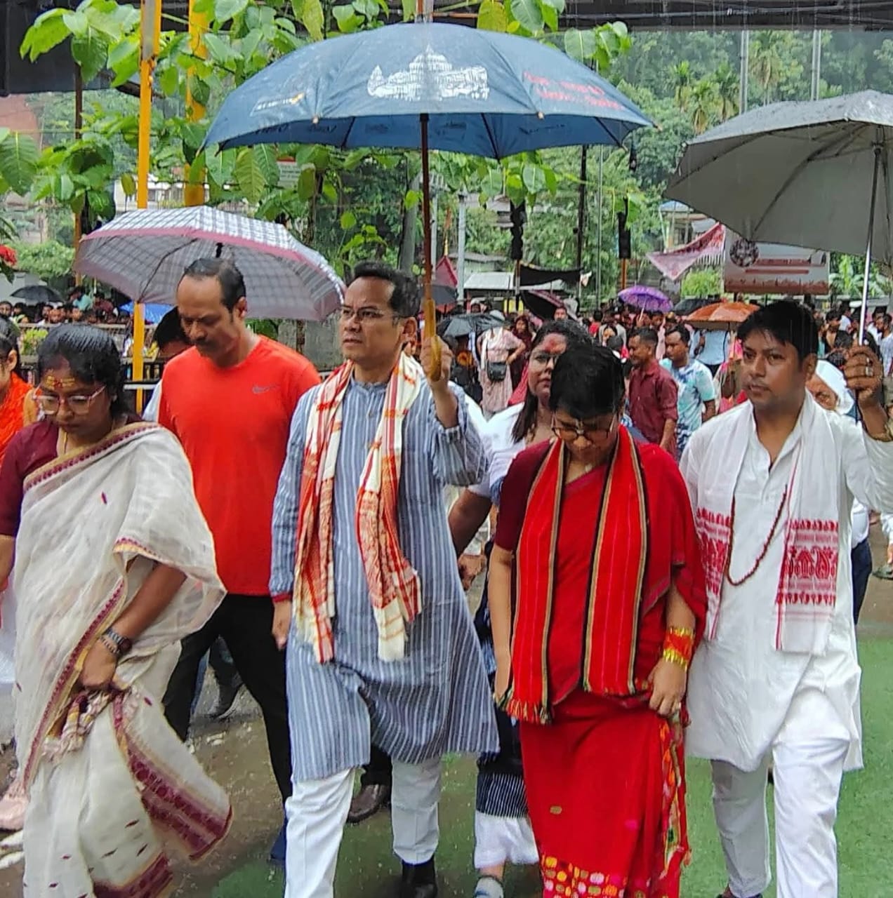 कामाख्या धाम पहुंचे एपीसीसी के नवनियुक्त अधक्षयगौरव गोगोई