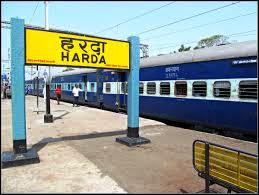 हरदा: पैसेंजर ट्रेन में एसी डिब्बे औचित्य हीन, जनरल डिब्बे कम होने से आम यात्री परेशान हरदा: पैसेंजर ट्रेन में एसी डिब्बे औचित्य हीन, जनरल डिब्बे कम होने से आम यात्री परेशान